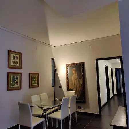 Domus Balla Isonzo 아파트 *
